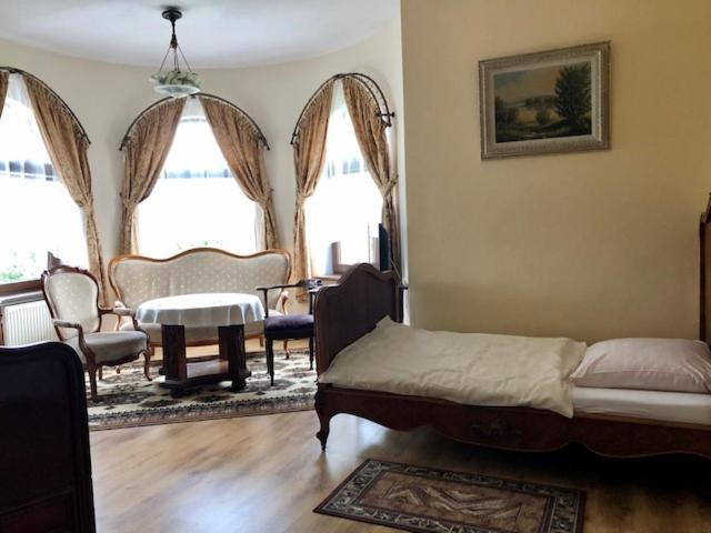 Na Wzgorzu Wandy Bed & Breakfast *